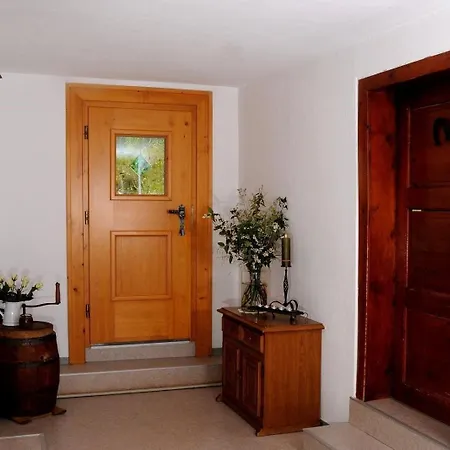 Ferienchalet Kreuzlauhof May-101 Apartment Mayrhofen