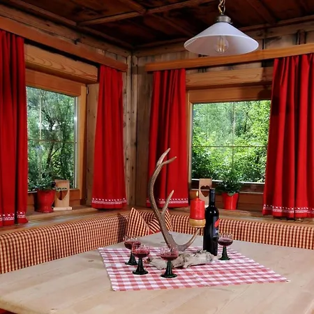 Ferienchalet Kreuzlauhof May-101 Mayrhofen